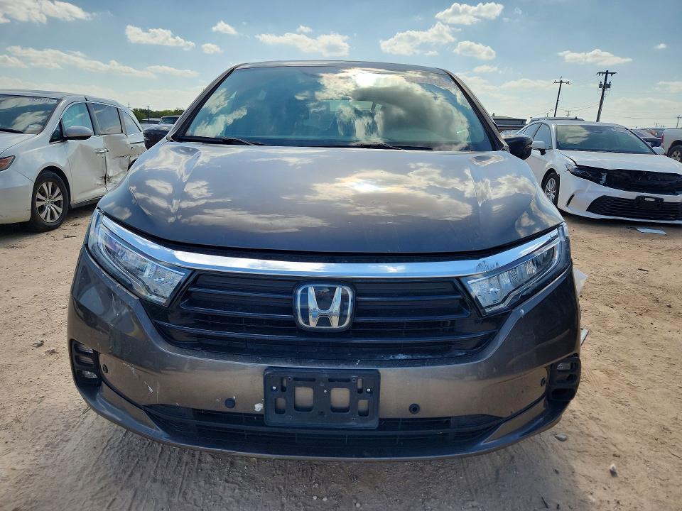 Photo 5 from auction – 2022 HONDA ODYSSEY with VIN 5FNRL6H78NB041097