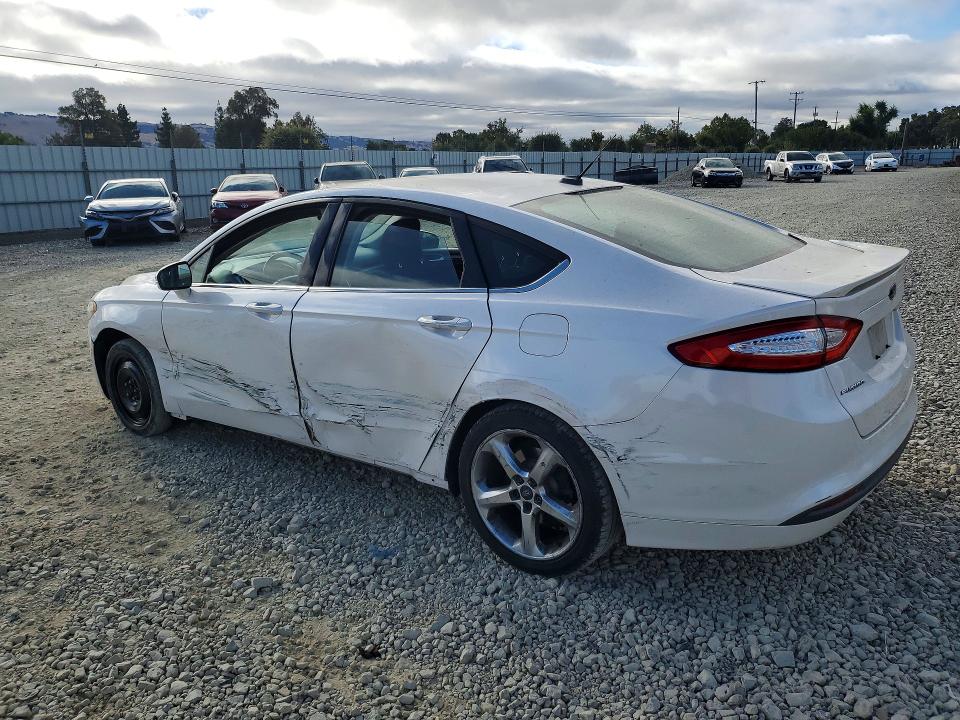 Photo 2 from auction – 2014 FORD FUSION with VIN 3FA6P0H77ER151292