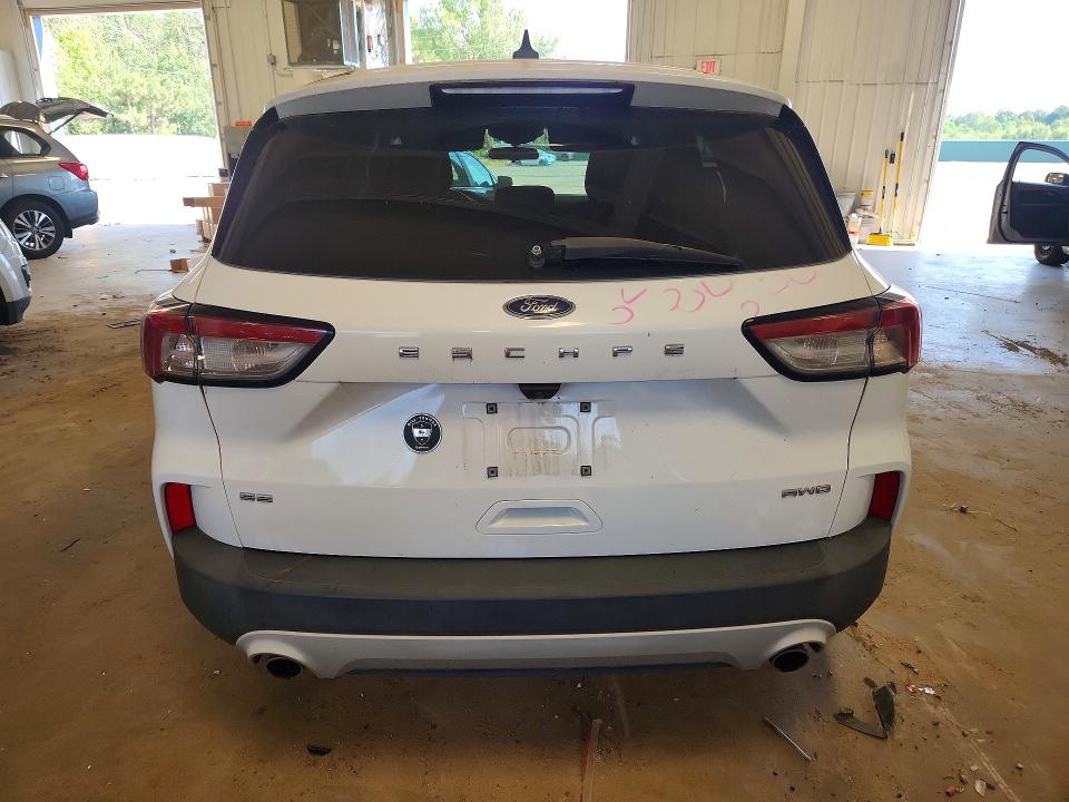 Photo 6 from auction – 2022 FORD ESCAPE with VIN 1FMCU9G67NUB14847