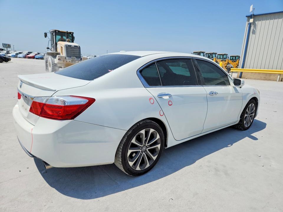 Photo 3 from auction – 2013 HONDA ACCORD with VIN 1HGCR2F80DA164619