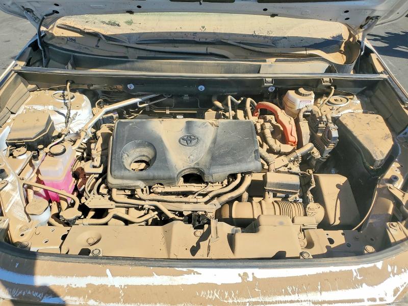 Photo 12 from auction – 2023 TOYOTA RAV4 with VIN 4T3E6RFV7PU107192