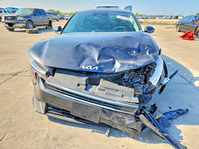Foto 5 de la subasta – 2025 KIA K4 con VIN 3KPFT4DE1SE200135