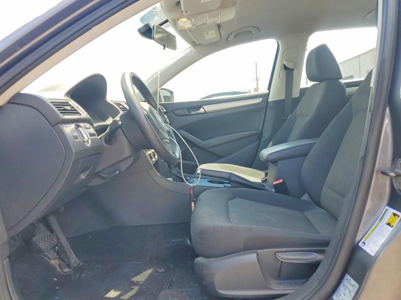 Photo 7 from auction – 2013 VOLKSWAGEN PASSAT with VIN 1VWAP7A38DC005658