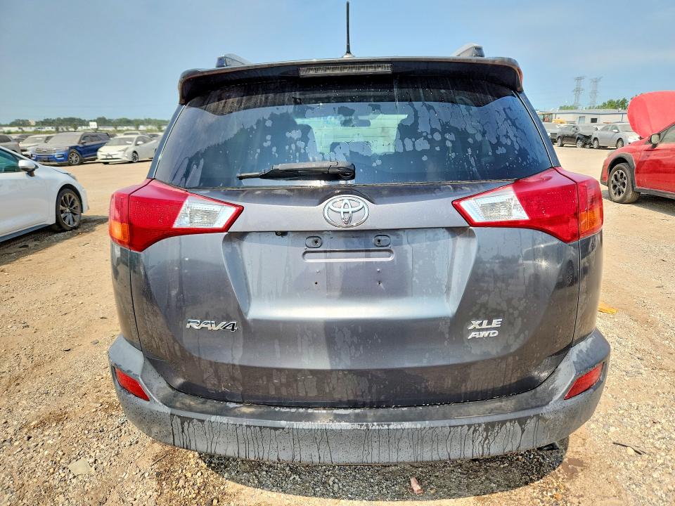 Photo 6 from auction – 2014 TOYOTA RAV4 with VIN JTMRFREV5ED091071