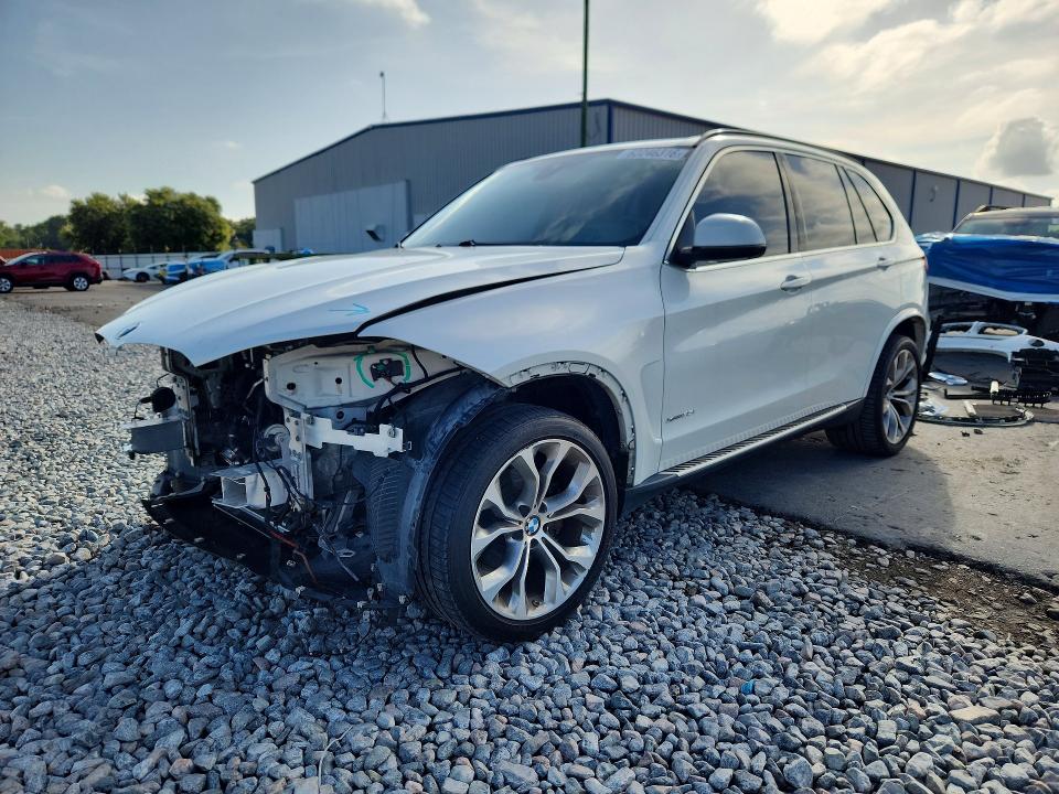 BMW X5 2015 with VIN 5UXKR0C59F0K56893 - Photo from auction