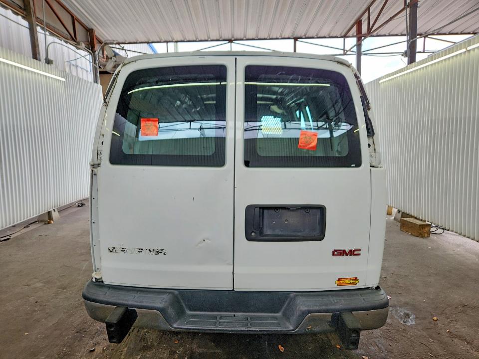 Photo 6 from auction – 2016 GMC SAVANA with VIN 1GTW7AFF1G1902264