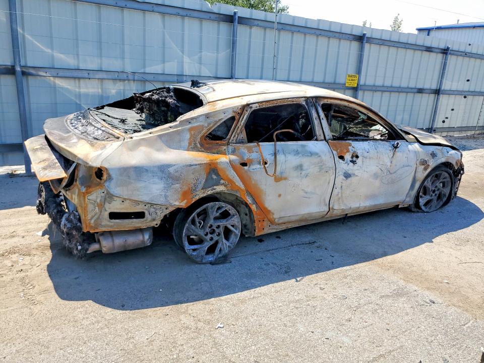 Photo 3 from auction – 2025 KIA K5 with VIN KNAG64J72S5369686