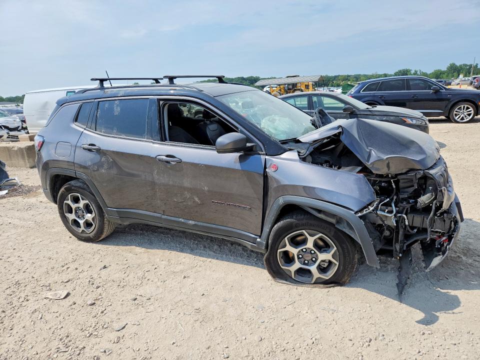Photo 4 from auction – 2022 JEEP COMPASS with VIN 3C4NJDDB2NT156931