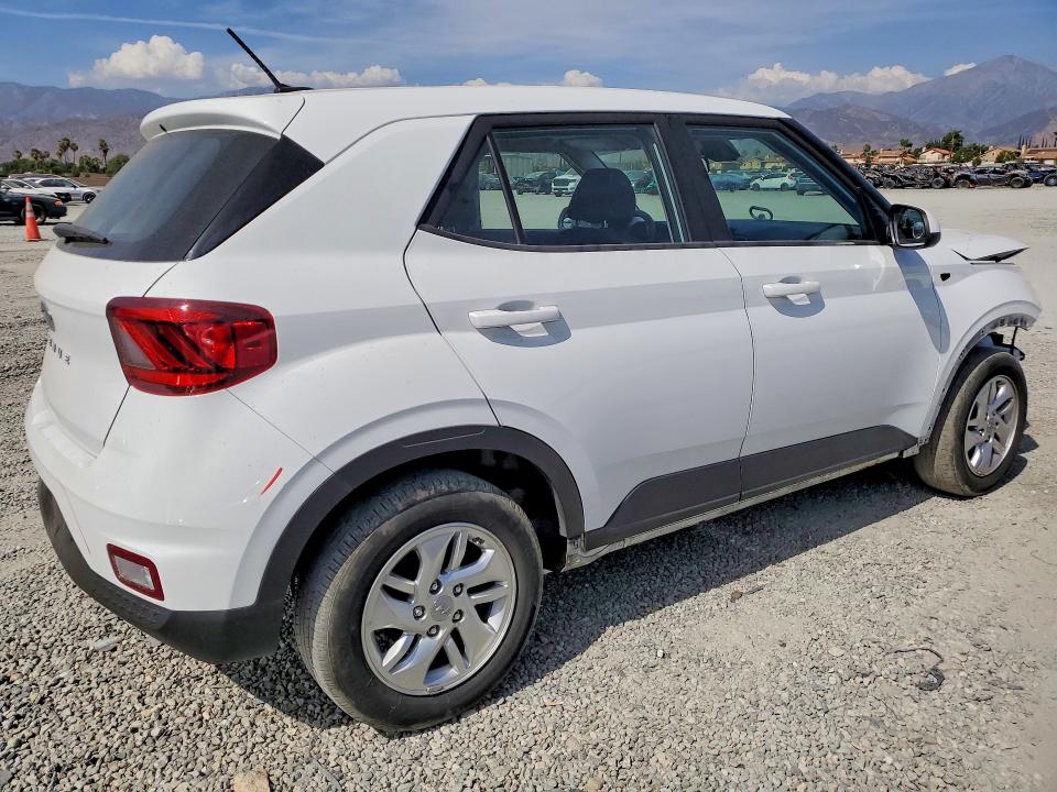 Photo 3 from auction – 2025 HYUNDAI VENUE with VIN KMHRB8A39SU369536