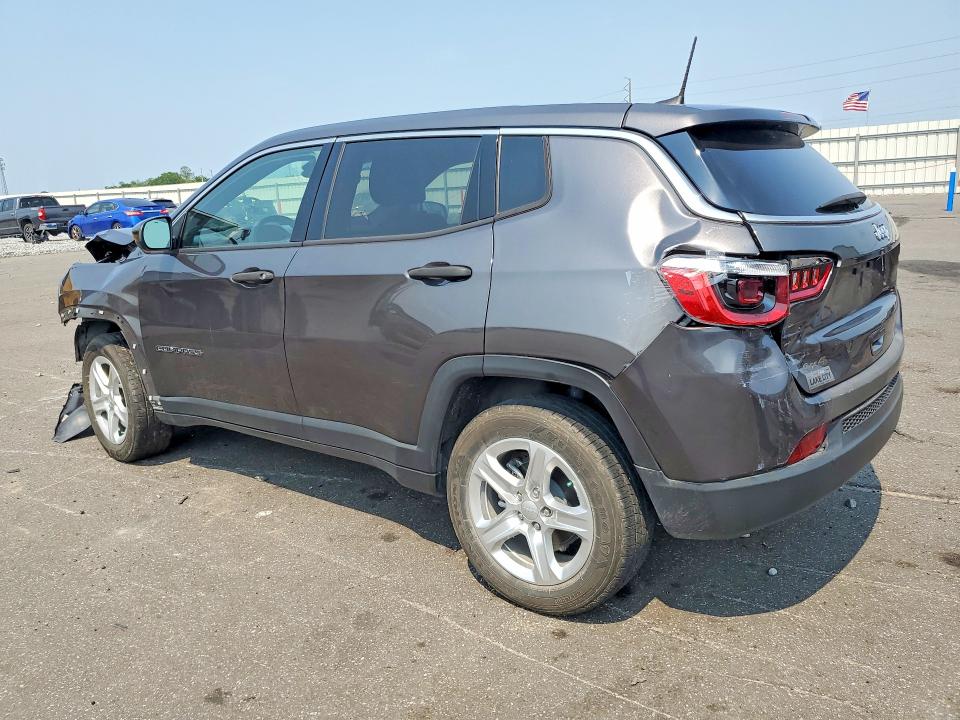Foto 2 de la subasta – 2023 JEEP COMPASS con VIN 3C4NJDAN0PT510754