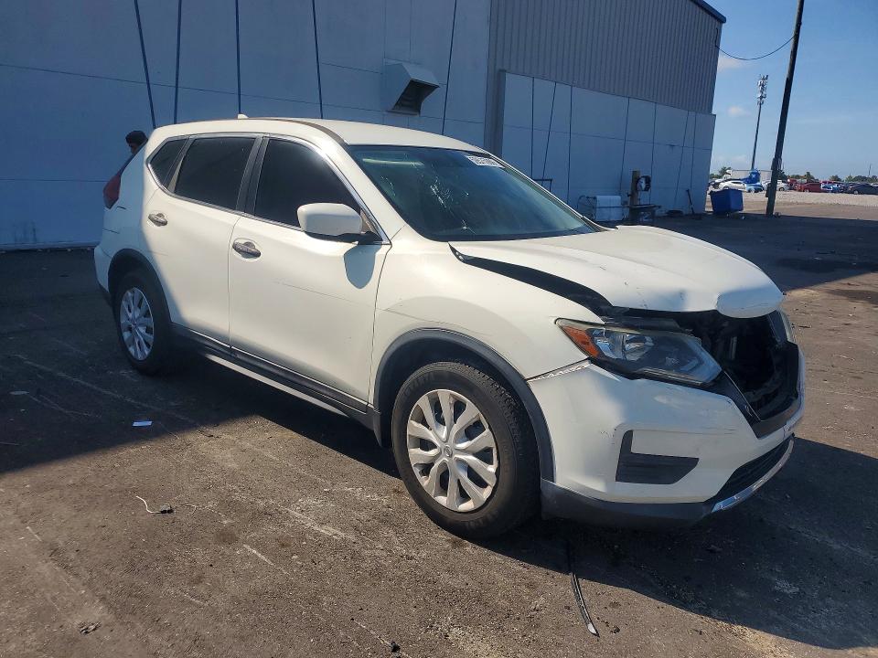Photo 4 from auction – 2018 NISSAN ROGUE with VIN 5N1AT2MT2JC710458