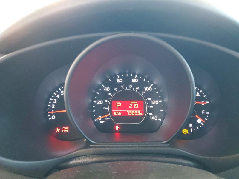 Photo 9 from auction – 2016 KIA SOUL with VIN KNDJN2A23G7840924