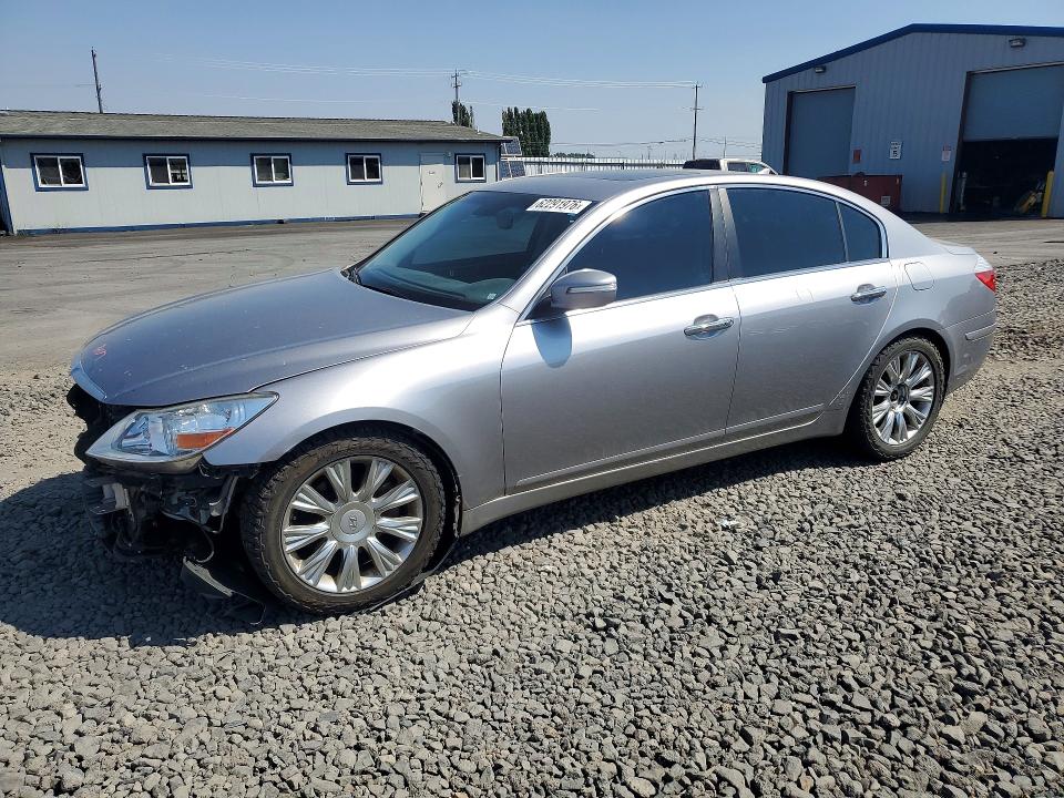 Photo 1 from auction – 2009 HYUNDAI GENESIS with VIN KMHGC46E29U025984