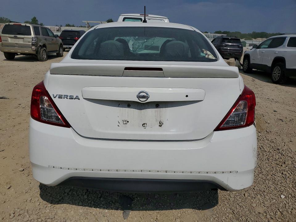 Photo 6 from auction – 2018 NISSAN VERSA with VIN 3N1CN7AP4JL843273