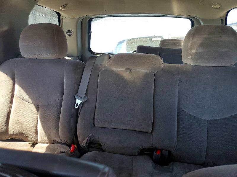 Photo 10 from auction – 2003 GMC YUKON with VIN 1GKEC13VX3R311711