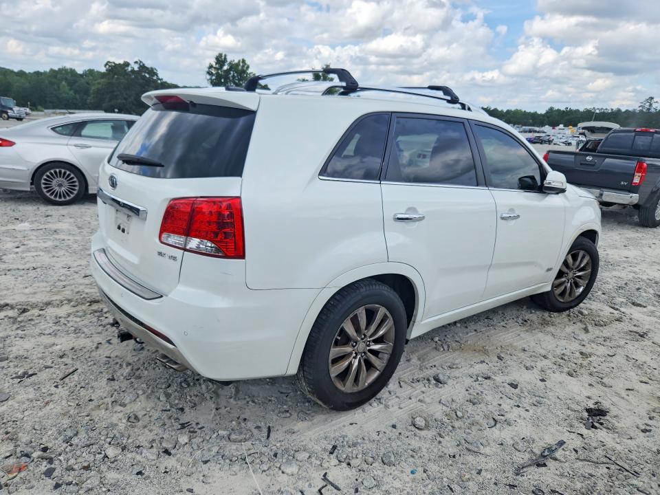 Photo 3 from auction – 2012 KIA SORENTO with VIN 5XYKWDA28CG253323