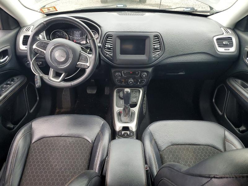 Photo 8 from auction – 2019 JEEP COMPASS with VIN 3C4NJDBB2KT623117