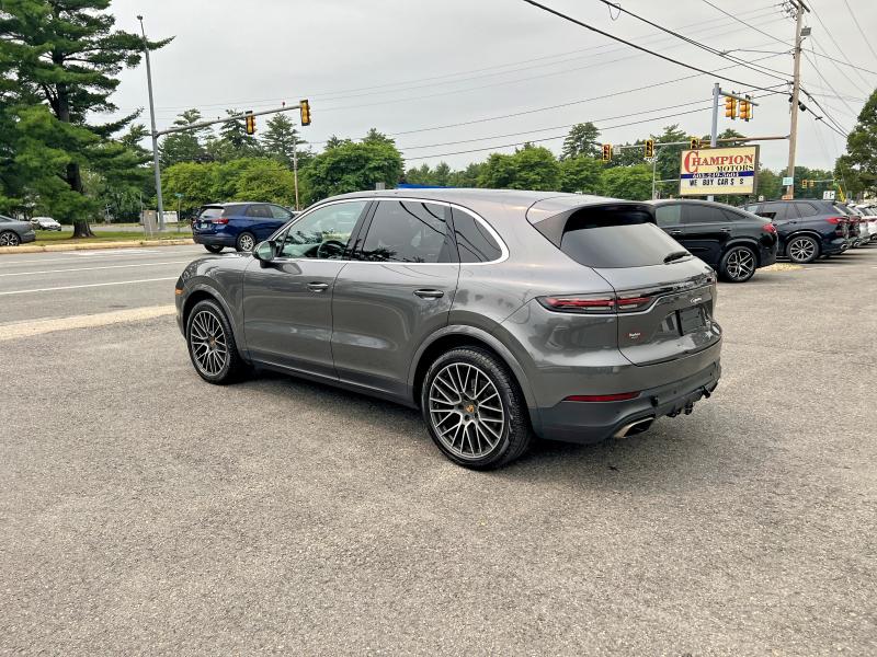 Photo 3 from auction – 2019 PORSCHE CAYENNE with VIN WP1AA2AY7KDA19222