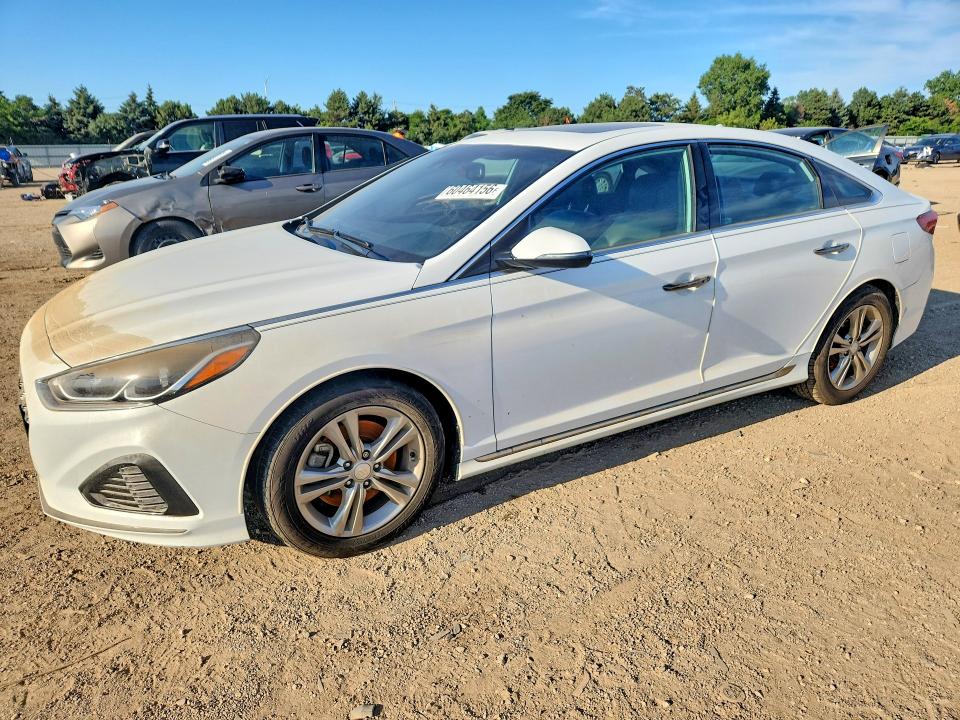 HYUNDAI SONATA 2019 с VIN 5NPE34AF1KH820858 - Снимка от търг