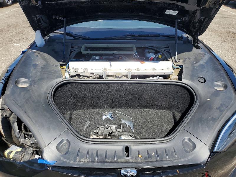 Photo 11 from auction – 2023 TESLA MODEL S with VIN 5YJSA1E61PF524665