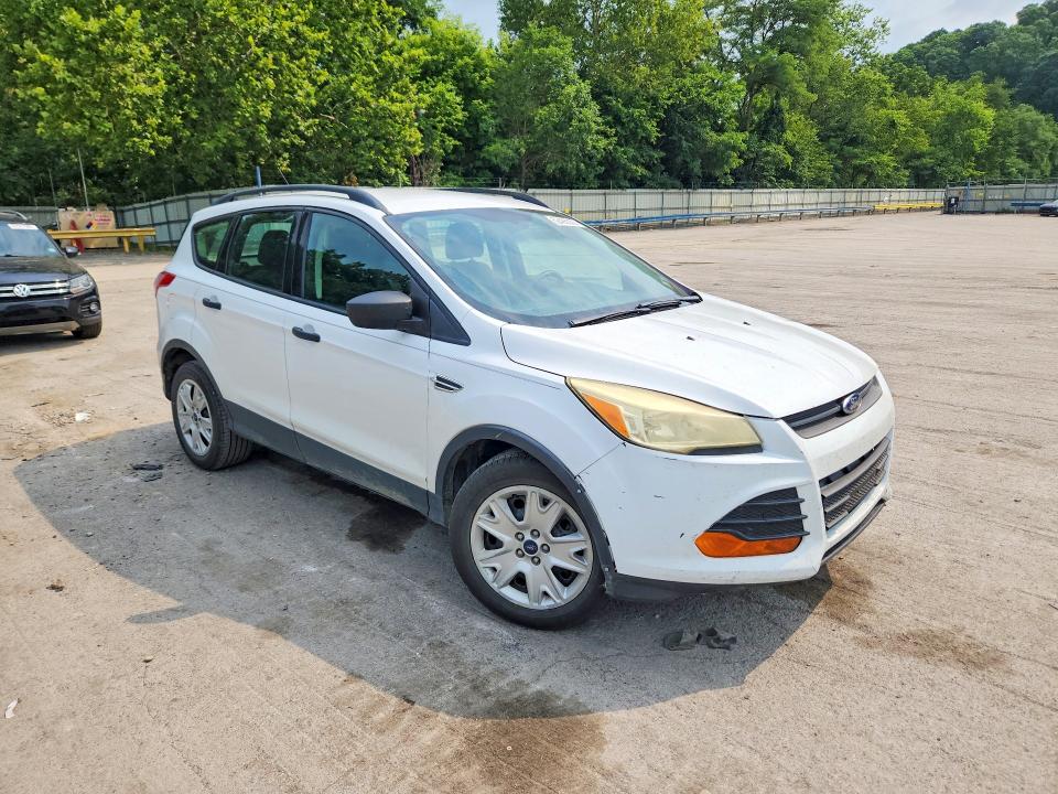 Photo 4 from auction – 2015 FORD ESCAPE with VIN 1FMCU0F7XFUB47042