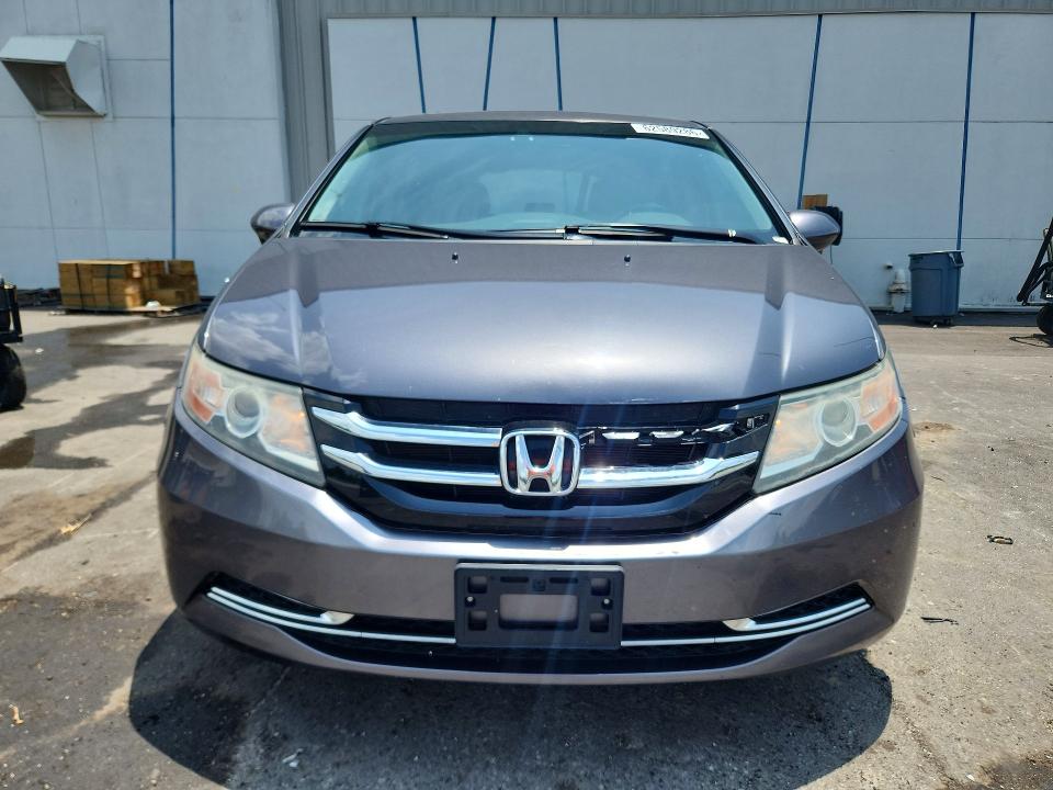 Photo 5 from auction – 2016 HONDA ODYSSEY with VIN 5FNRL5H67GB074287
