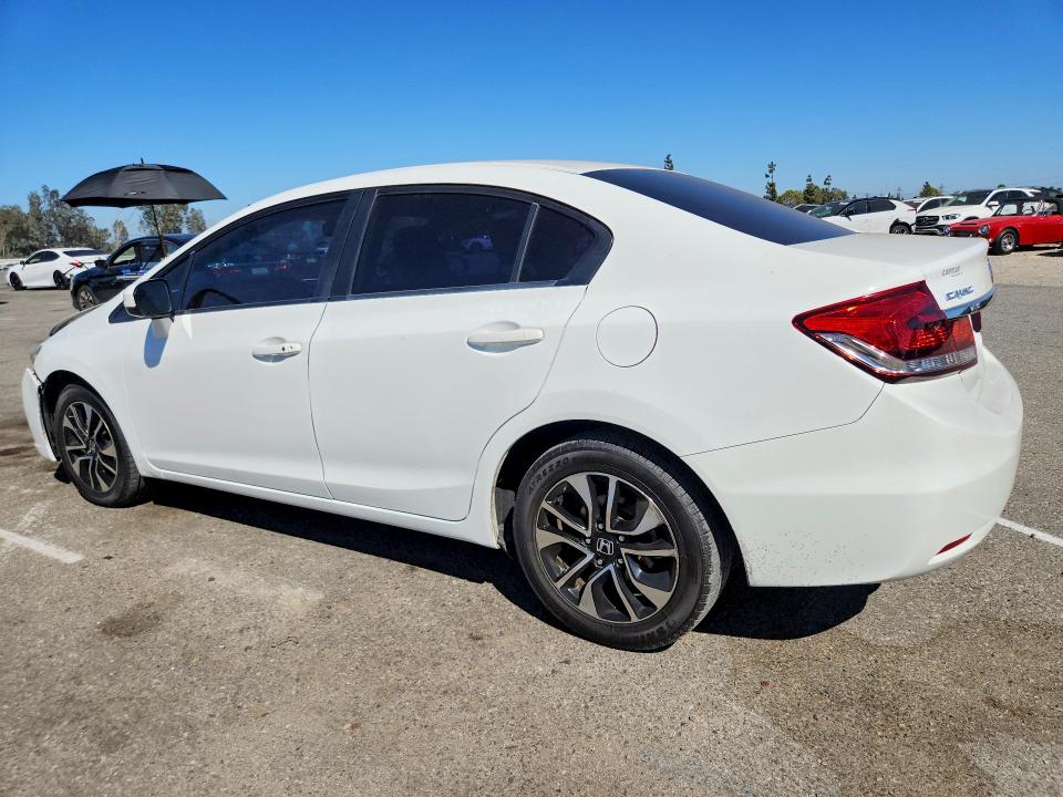 Photo 2 from auction – 2015 HONDA CIVIC with VIN 19XFB2F86FE069465