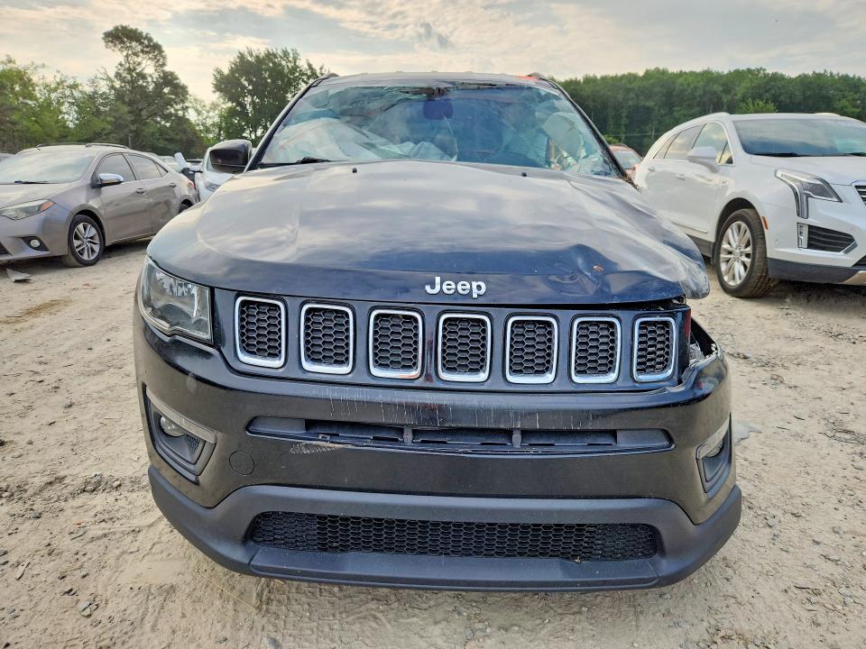 Photo 5 from auction – 2018 JEEP COMPASS with VIN 3C4NJCBB4JT134324