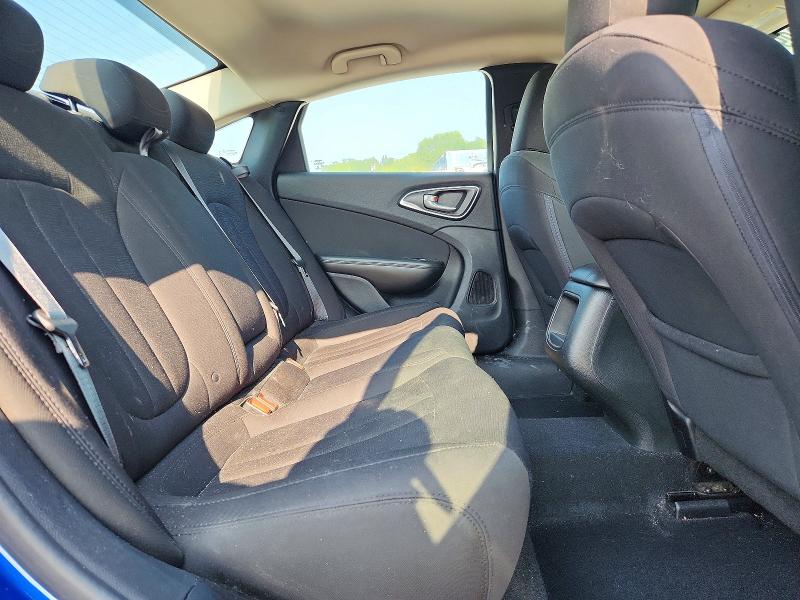 Photo 10 from auction – 2015 CHRYSLER 200 with VIN 1C3CCCAB6FN536960