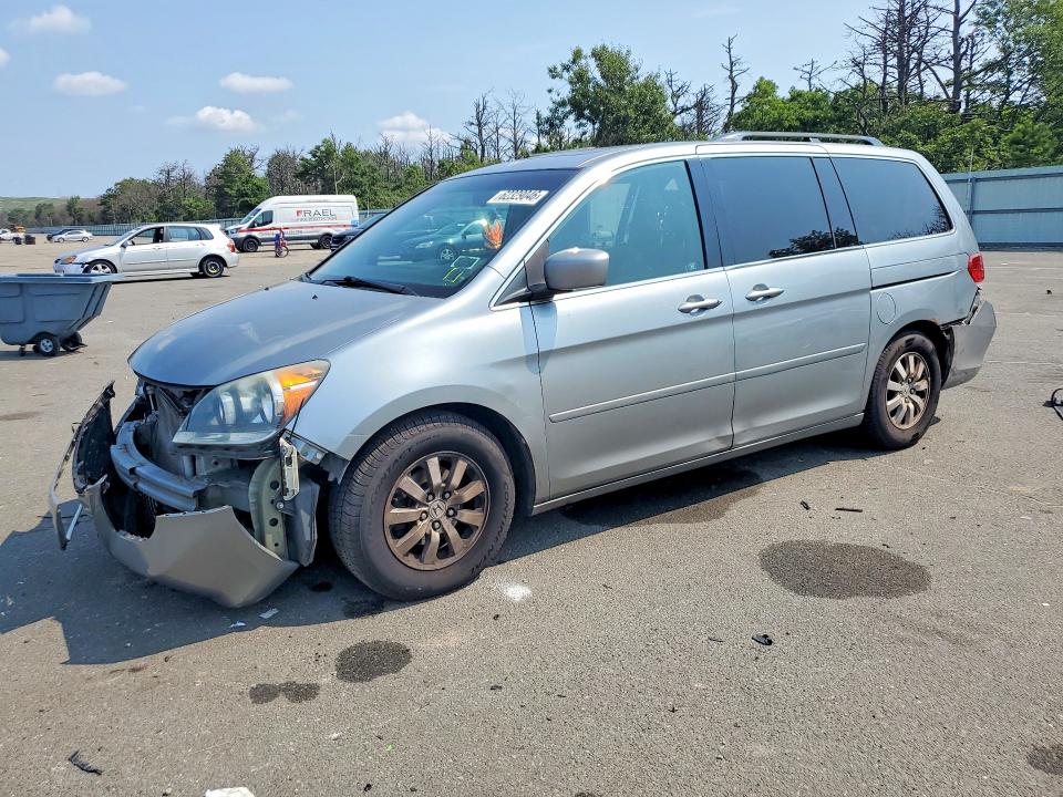 HONDA ODYSSEY 2010 with VIN 5FNRL3H72AB102288 - Photo from auction