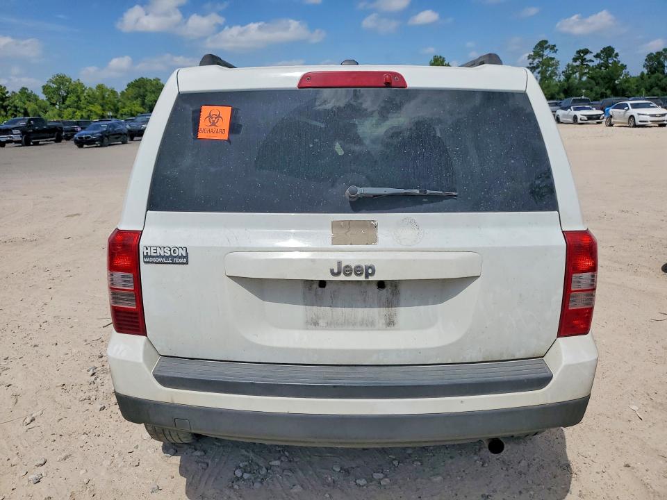 Photo 6 from auction – 2017 JEEP PATRIOT with VIN 1C4NJPFA3HD148739