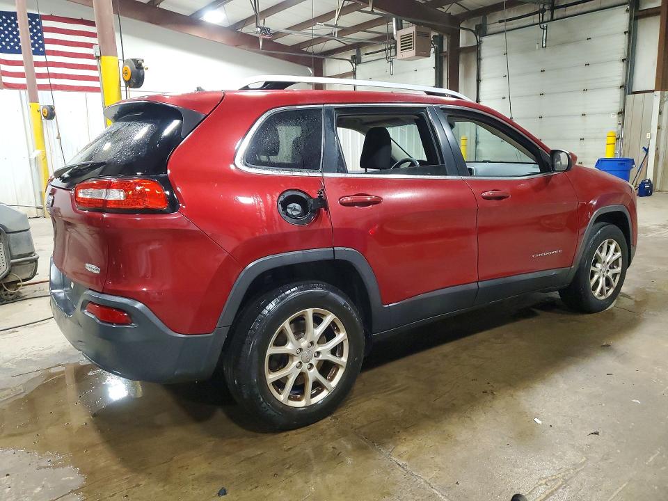 Photo 3 from auction – 2016 JEEP CHEROKEE with VIN 1C4PJMCB4GW333339