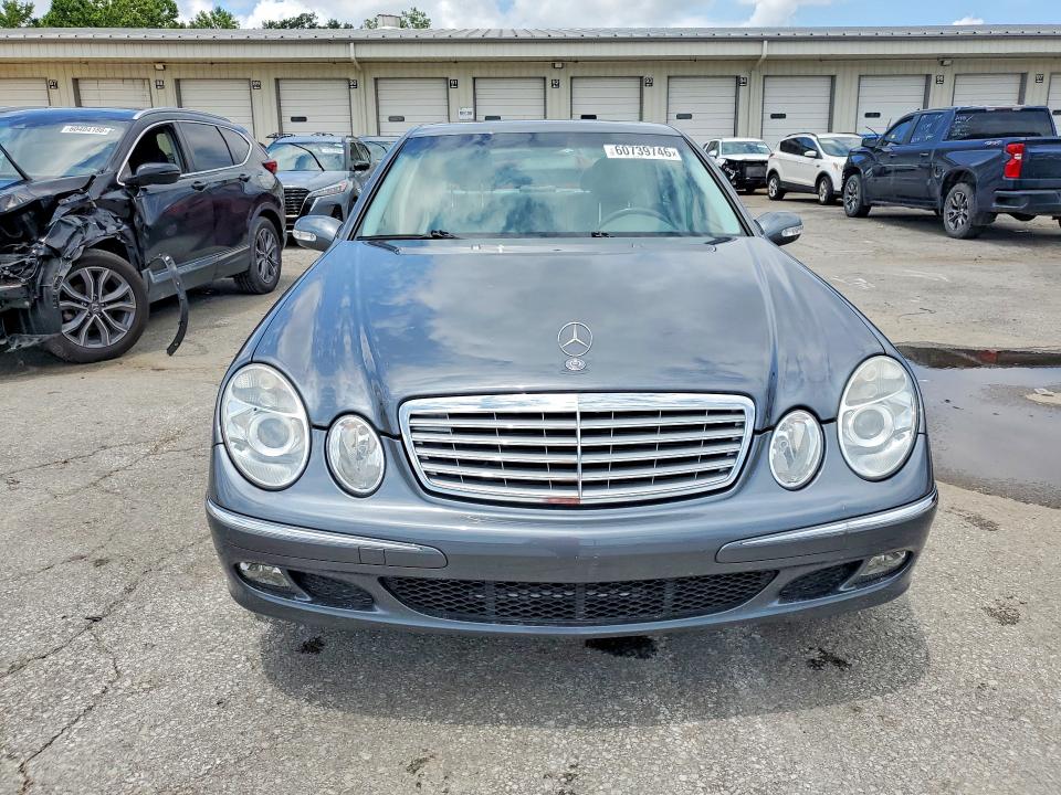 Photo 5 from auction – 2006 MERCEDES-BENZ E with VIN WDBUF56J76A955943