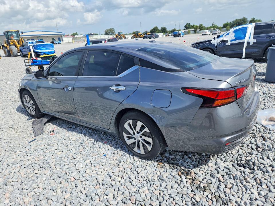 Photo 2 from auction – 2020 NISSAN ALTIMA with VIN 1N4BL4BV0LC236074