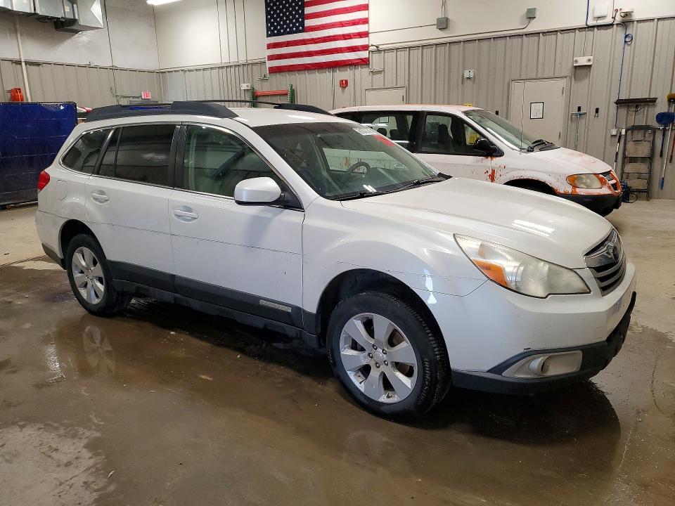 Photo 4 from auction – 2012 SUBARU OUTBACK with VIN 4S4BRBCCXC3301437