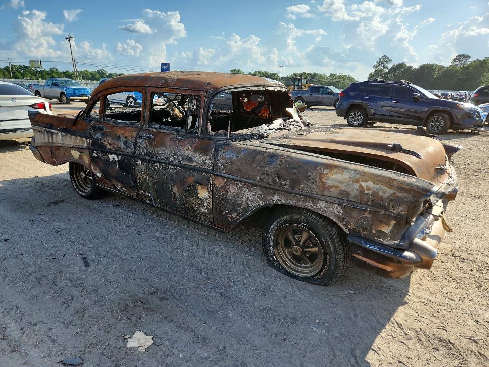 Photo 4 from auction – 1957 CHEVROLET 210 with VIN VB57A200595