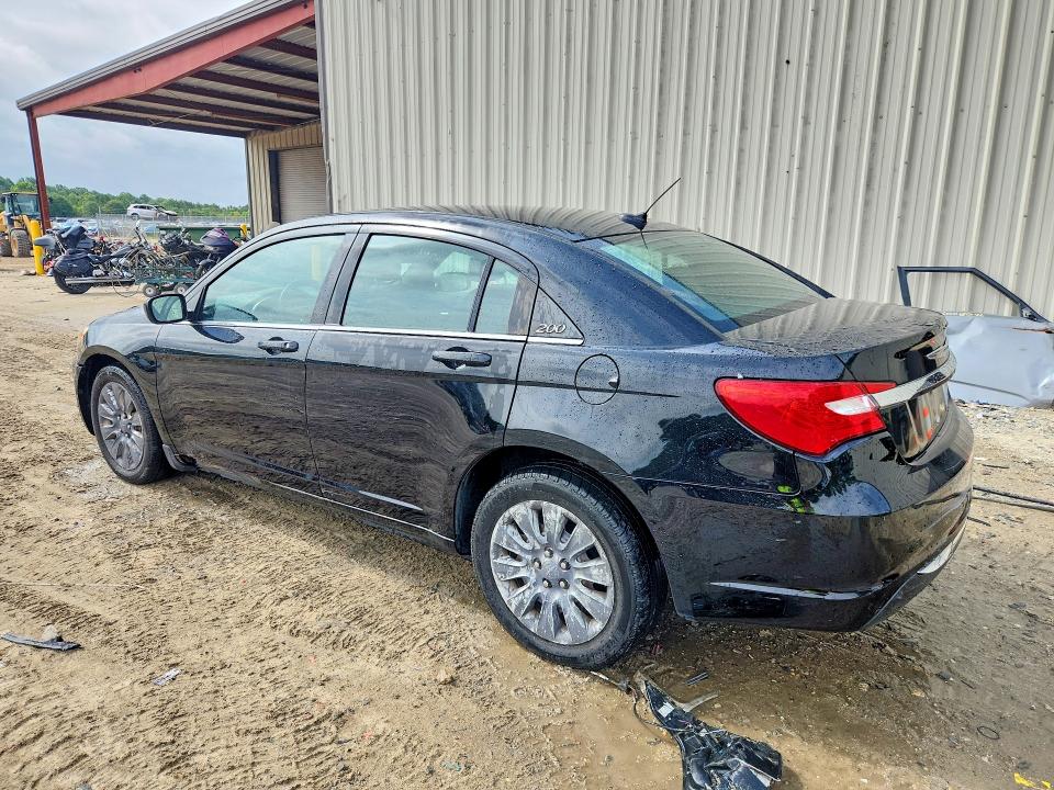 Photo 2 from auction – 2012 CHRYSLER 200 with VIN 1C3CCBAB9CN167047