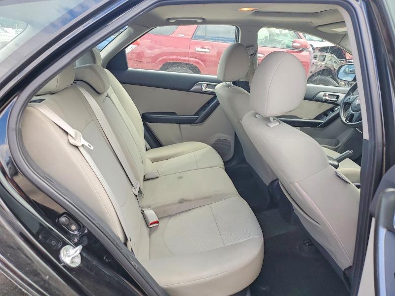 Zdjęcie 10 z aukcji – 2013 KIA FORTE5 z VIN KNAFU5A28D5726576