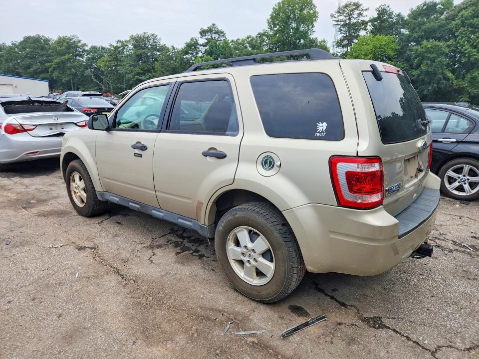 Photo 2 from auction – 2010 FORD ESCAPE with VIN 1FMCU0D71AKD25864