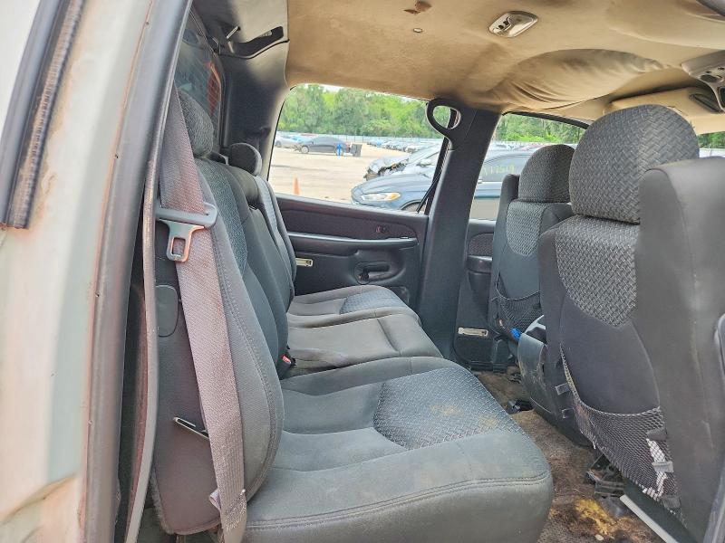 Photo 10 from auction – 2002 CHEVROLET AVALANCHE with VIN 3GNEC13TX2G101769