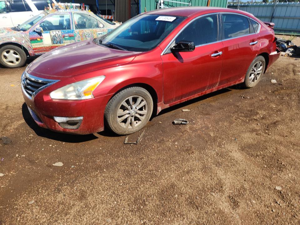 NISSAN ALTIMA 2015 مع رقم تعريف المركبة 1N4AL3AP2FC215448 - صورة من المزاد