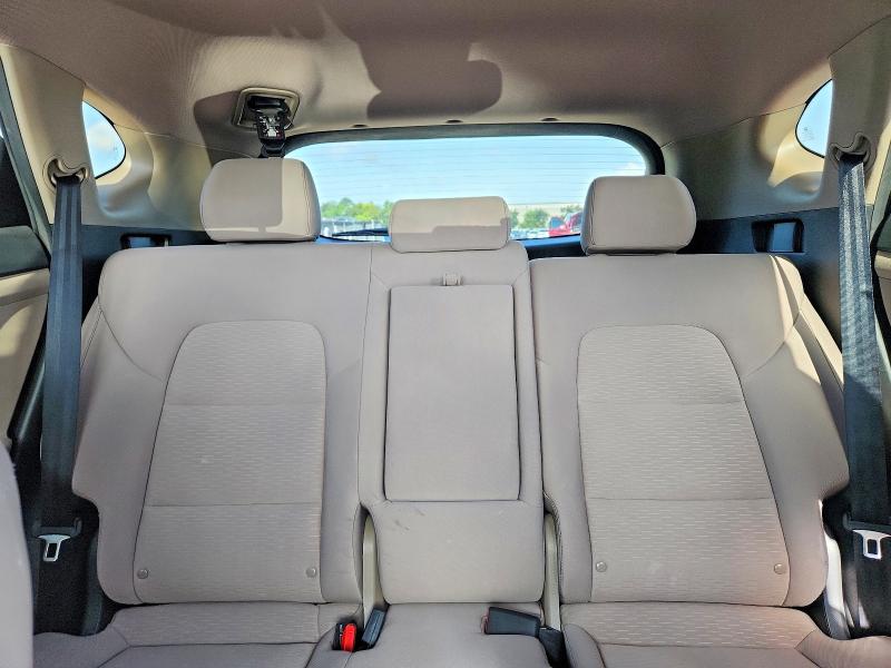 Photo 10 from auction – 2020 HYUNDAI TUCSON with VIN KM8J23A44LU242929