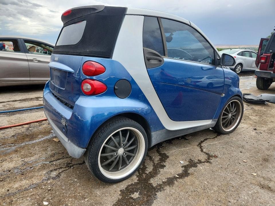 Photo 3 from auction – 2009 SMART FORTWO with VIN WMEEK31X09K262259