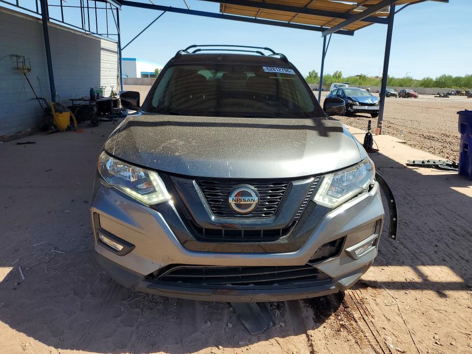 Photo 5 from auction – 2018 NISSAN ROGUE with VIN 5N1AT2MT6JC833440