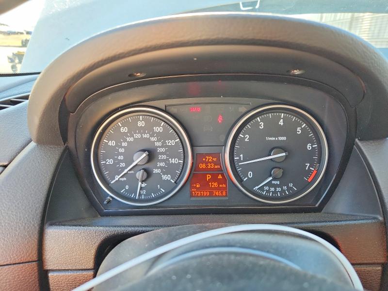 Photo 9 from auction – 2015 BMW X1 with VIN WBAVM1C5XFV316201