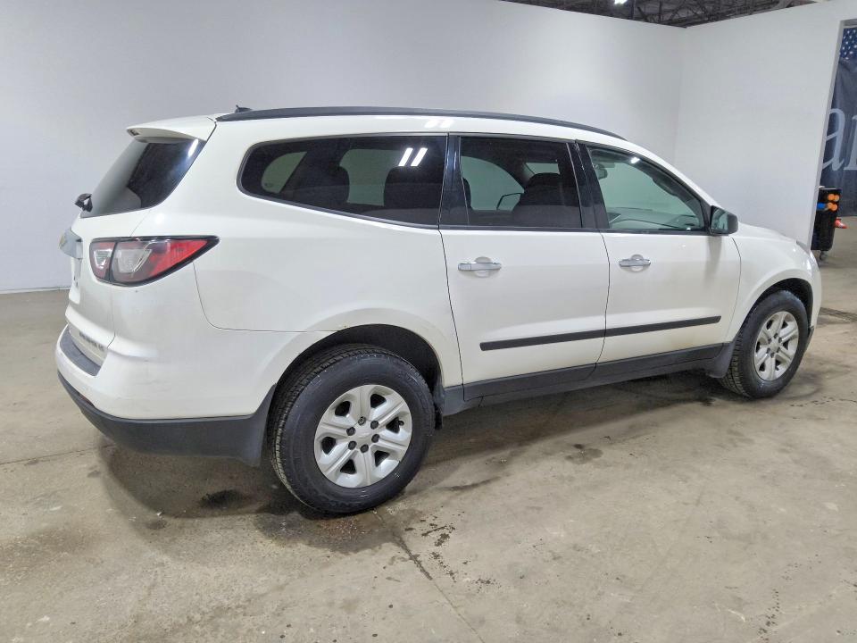 Photo 3 from auction – 2015 CHEVROLET TRAVERSE with VIN 1GNKRFED8FJ187270