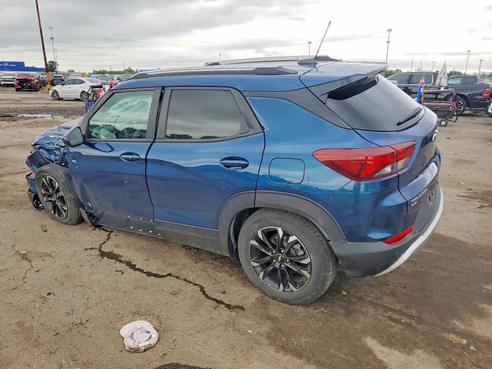 Photo 2 from auction – 2021 CHEVROLET TRAILBLAZER with VIN KL79MRSL8MB070781