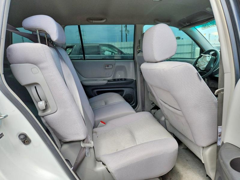 Photo 11 from auction – 2004 TOYOTA HIGHLANDER with VIN JTEEP21A940060106