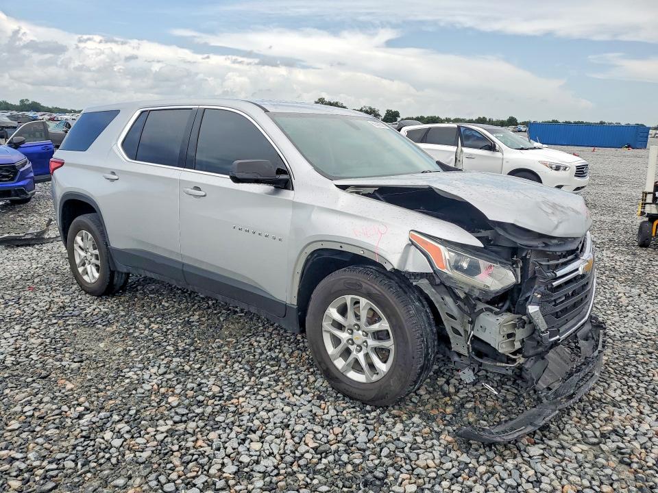 Photo 4 from auction – 2021 CHEVROLET TRAVERSE with VIN 1GNERFKW3MJ227626
