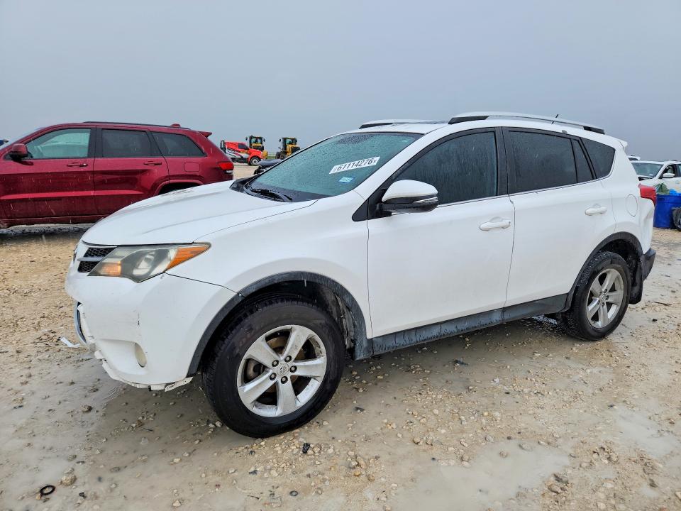 TOYOTA RAV4 2014 with VIN 2T3WFREV7EW085195 - Photo from auction